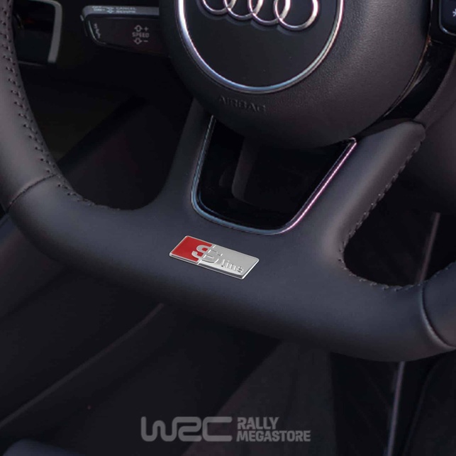 EMBLEME LOGO AUTOCOLLANT S LINE SILVER POUR VOLANT AUDI